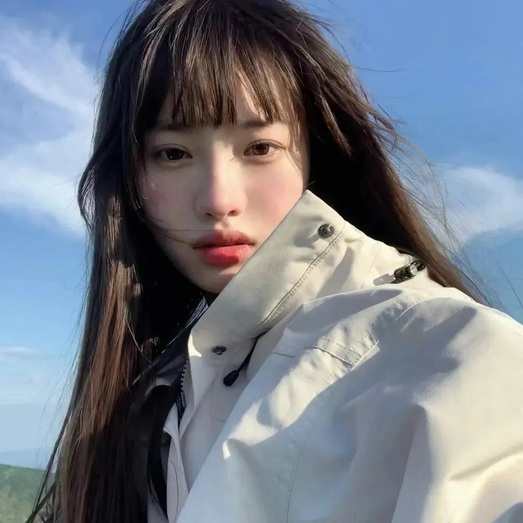 人皮拼图 海报